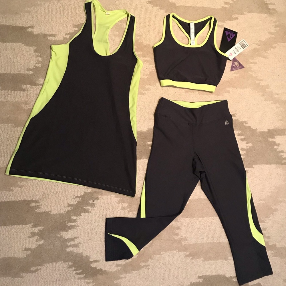 3-Piece Zuzuzen Workout Set - Legging, Tank, Bra